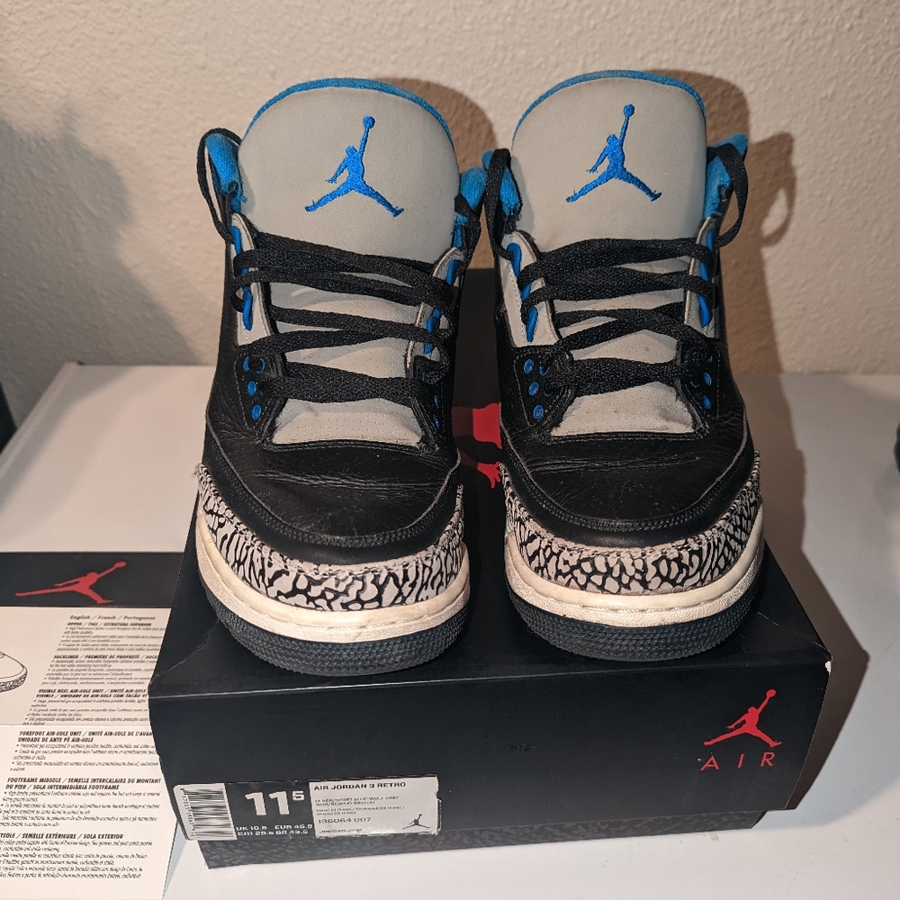 Jordan 3 retro "Sport Blue" sz 11.5